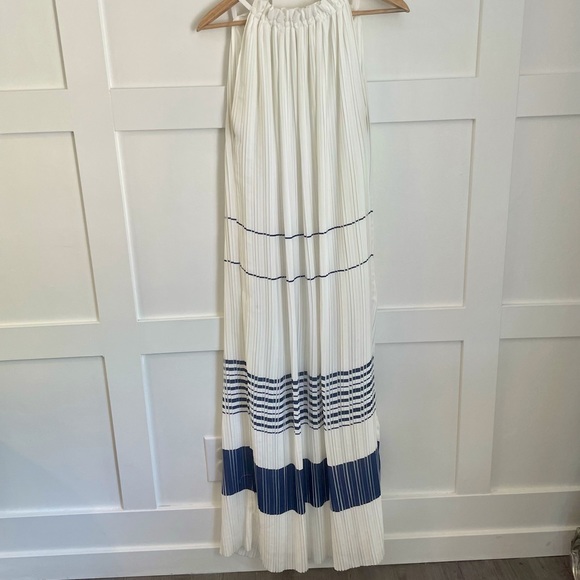 Max Studio White & Navy Pleated Maxi Dress, Size XL - Picture 6 of 8
